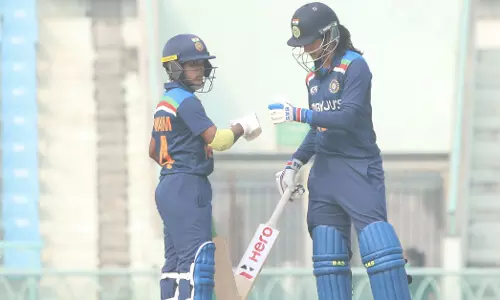 South Africa Womens beat Inda by DLS Method (Source: BCCI Women)