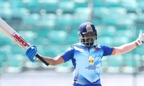 Mumbai Captain Prithvi Shaw got injured in the final of the Vijay Hazare Trophy against Uttar Pradesh (Source: News18)