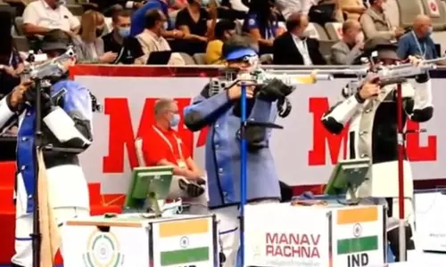 ISSF World Cup: India win silver in mens team air rifle event