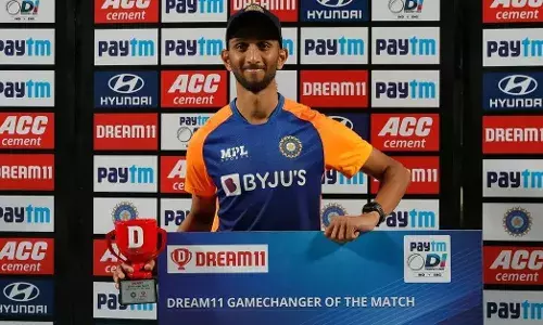 The Aussie connect doesnt just stop at Brett Lee, Prasidh Krishna has learned the tricks of fast bowling from legends like Jeff Thomson and Glenn McGrath. [Source: BCCI]