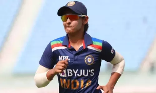 Harmanpreet Kaur tests positive for COVID-19