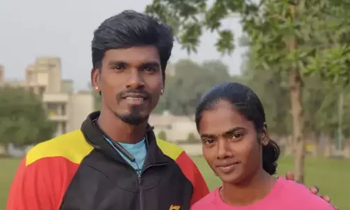 Dhanalakshmi with her coach (Times of India)