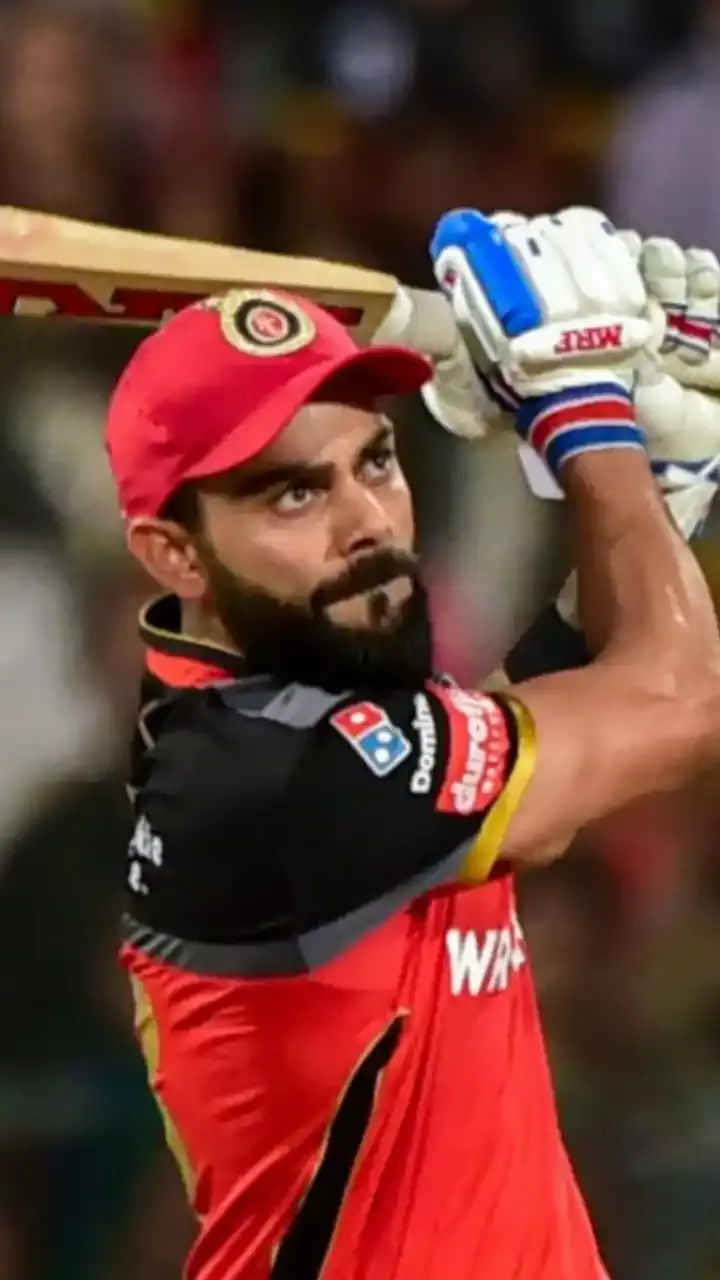 Players with most sixers in IPL