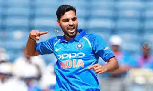 Bhuvneshwar wins ICC Mens Player of the Month award