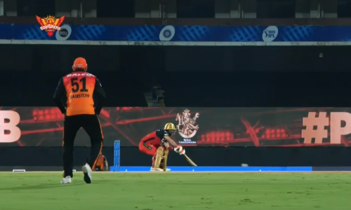 IPL 2021: SRH vs RCB: Play of the Day – The Maxi scoop