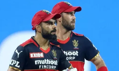 RCB registered their second consecutive win with some fine bowling performance towards the end. [Credits: India Today]
