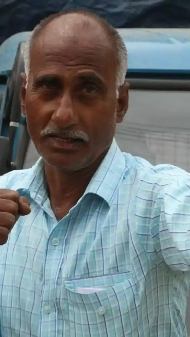 Why this former boxer had to turn into an autorickshaw driver?