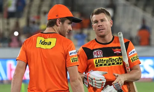 IPL 2021: Watch Warner and Williamson join Rashids Ramadan fast