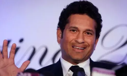 Sachin Tendulkar bats for Mission Oxygen