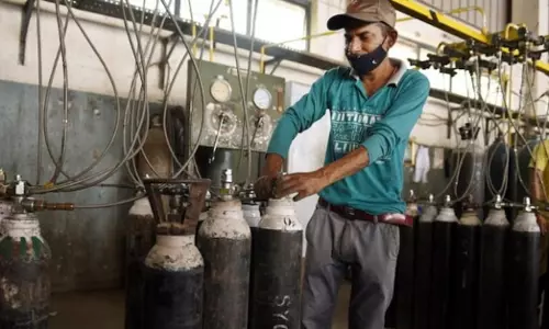 National-level shooters helping with timely oxygen supply in UP