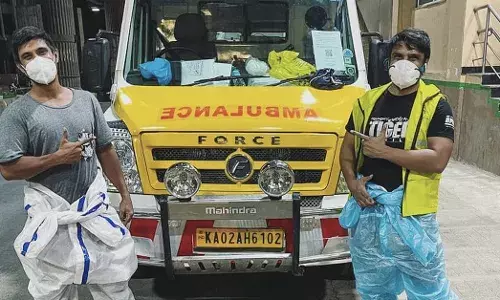 Murthaza Junaid and Muteeb Zoheb (Source: Murthaza Junaid/Facebook)