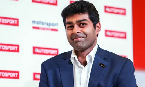 Ex-F1 driver Karun Chandhok denied entry into a restaurant for his skin colour Ex-F1 driver Karun Chandhok denied entry into a restaurant for his skin colour