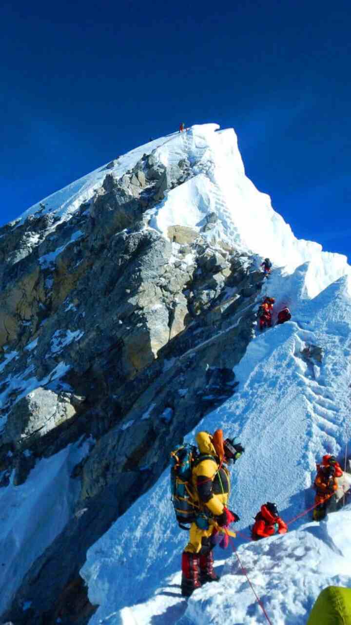 Santosh Yadav Mount Everest 