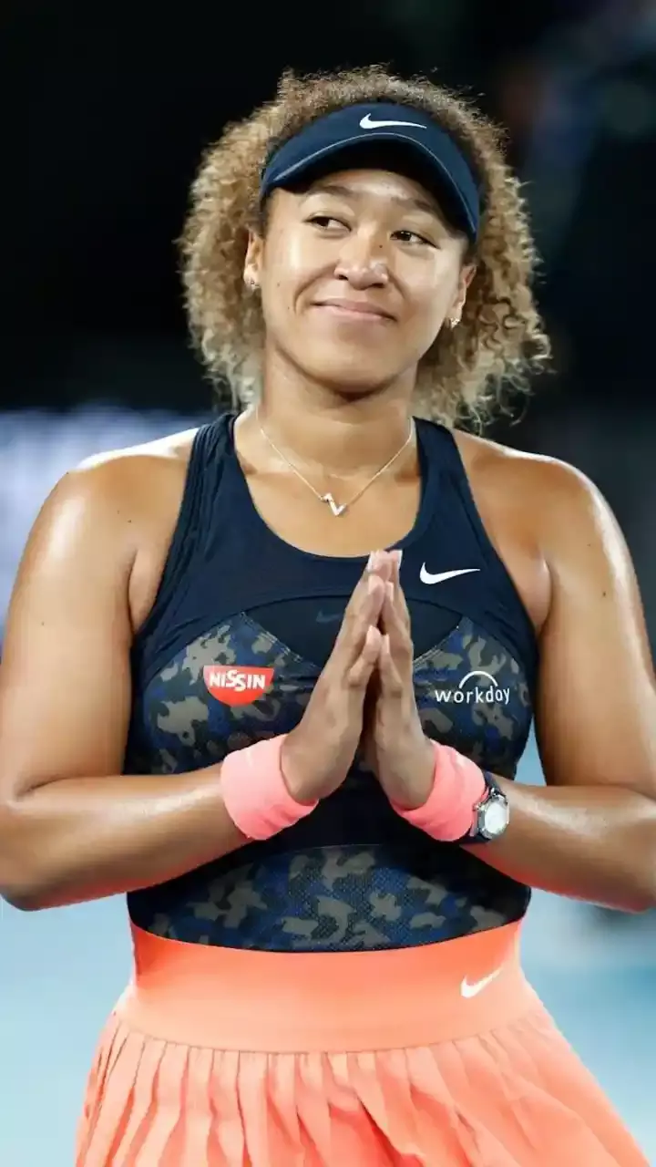 Naomi Osaka fined $15,000 for boycotting French Open media
