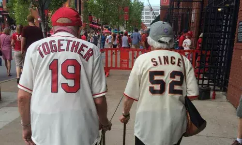 Photo Of The Day: Relationship Goals of a sports fan