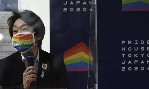 Head of the Tokyo Olympics, Seiko Hashimoto, visited Pride House Tokyo