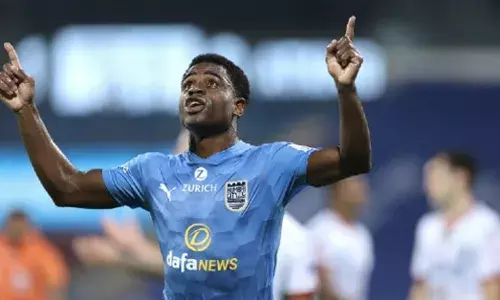 Bartholomew Ogbeche join Hyderabad FC