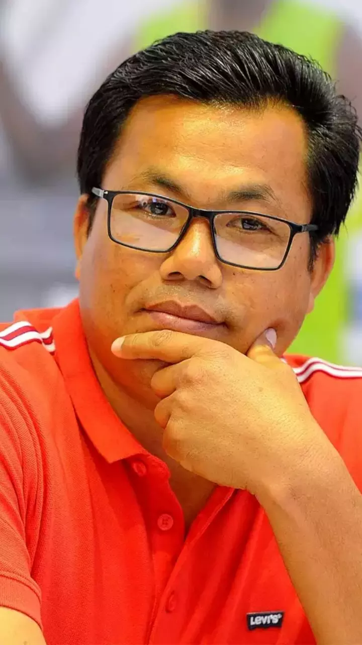 Indian boxing legend Dingko Singh passes away