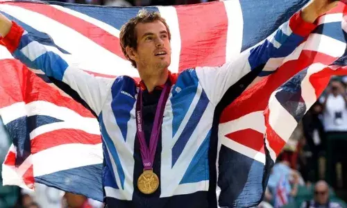 Andy Murray returns - The mortal who won 2 Olympic golds that 3 demigods couldnt
