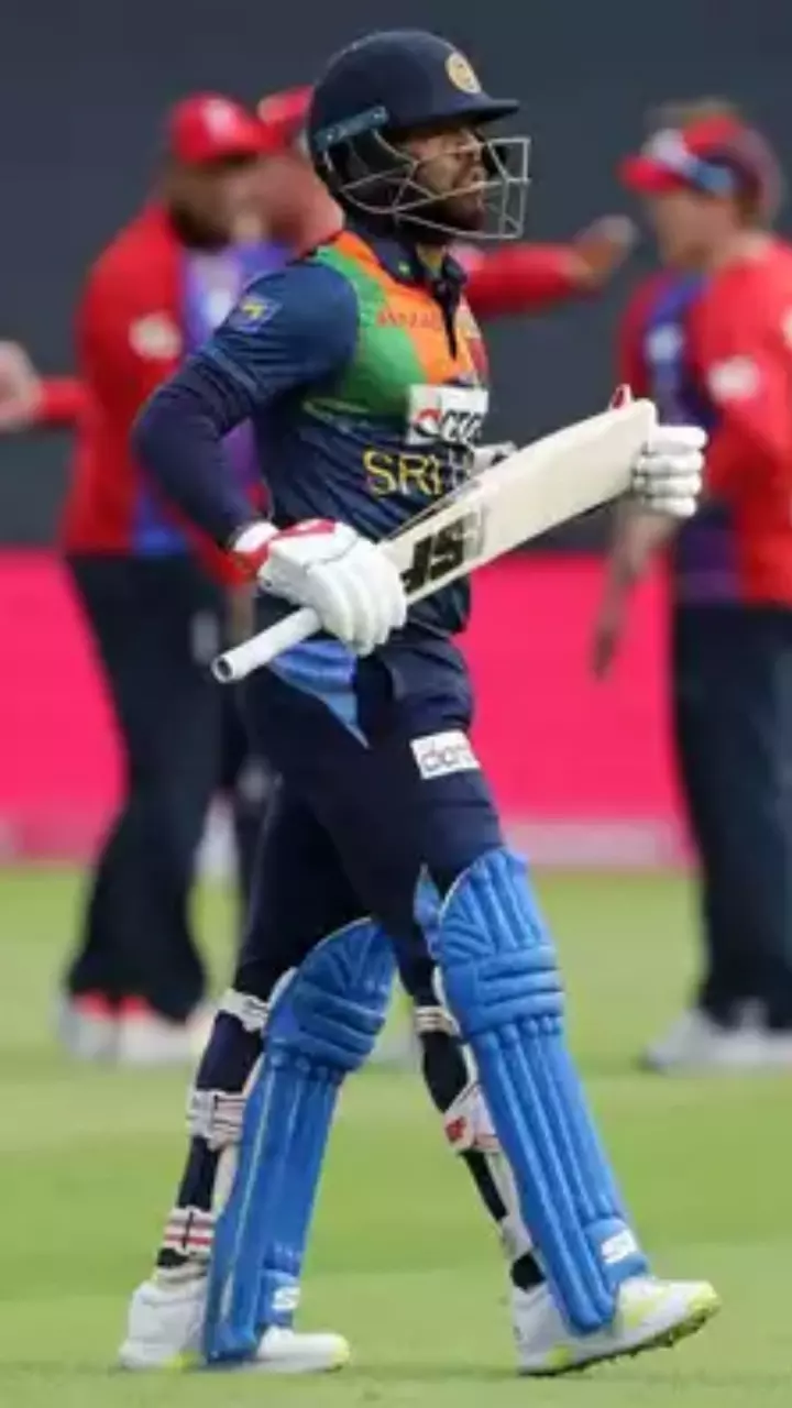 Sri Lanka cricketers suspended after smoking and roaming in England streets.