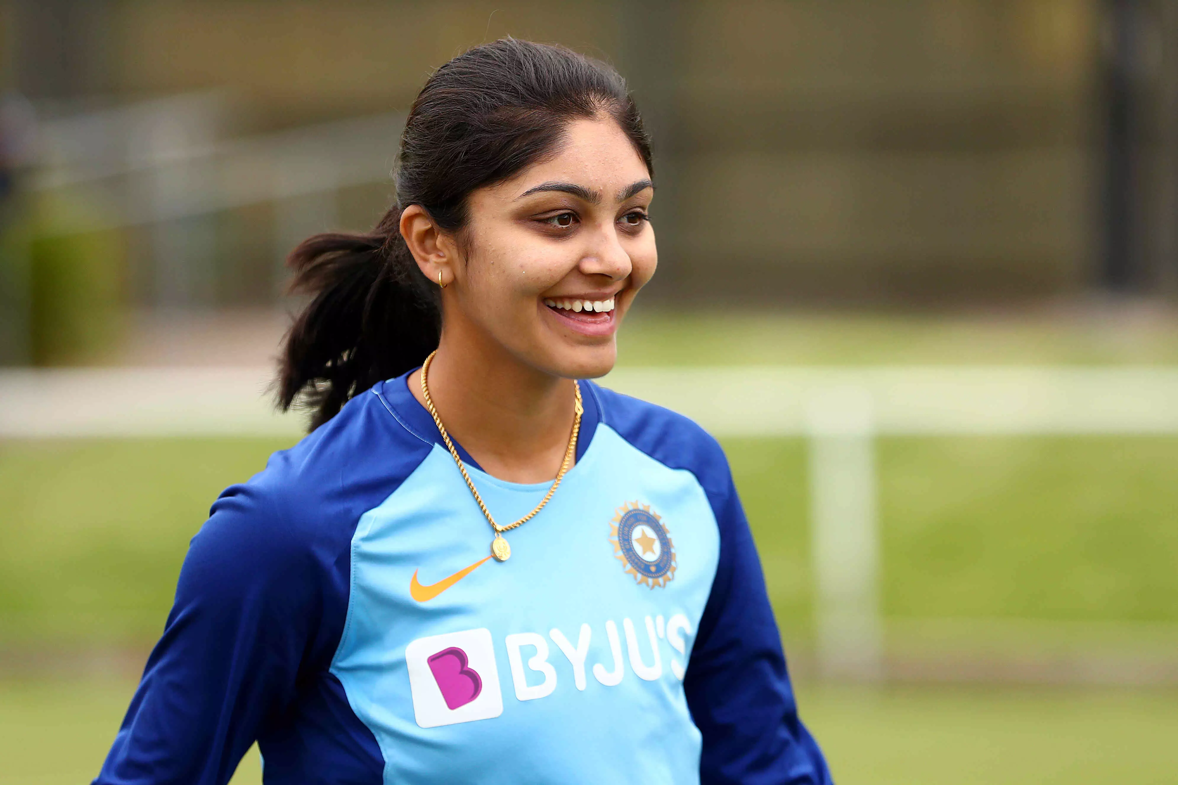 VIDEO: Watch India's Harleen Deol take one of the most stunning catches in  cricket history