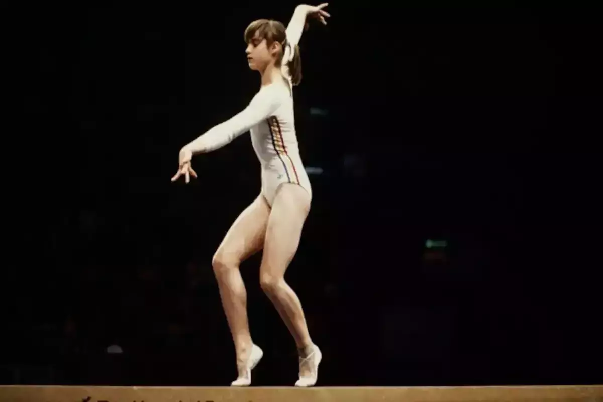 Nadia Comaceni(source-india.com)