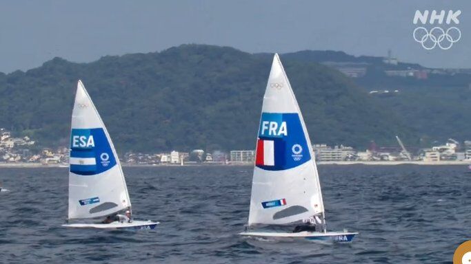 France maintaining a dominating lead