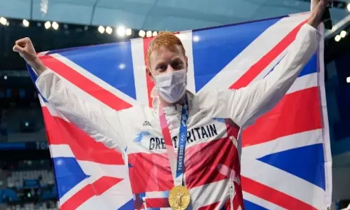 Swimmer Tom Dean wins gold at Tokyo Olympics (Source: Firstpost)