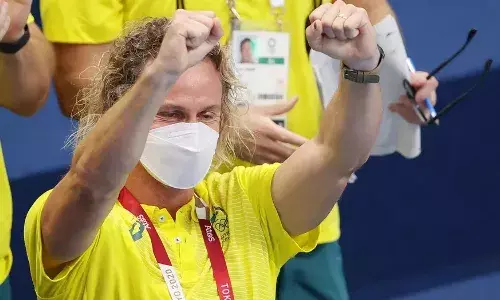 Ariarne Titmus coach Dean Boxall (Reports: Fox News)