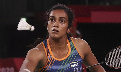PV Sindhu reaches Olympic semifinals: Reactions of netizens poured all over social media