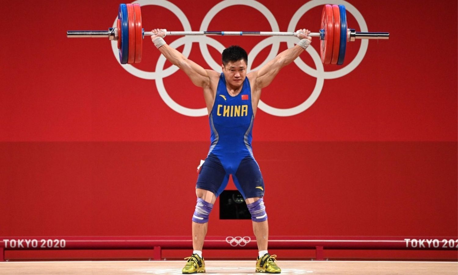At 37, Lyu Xiaojun becomes oldest Olympic weightlifting champion
