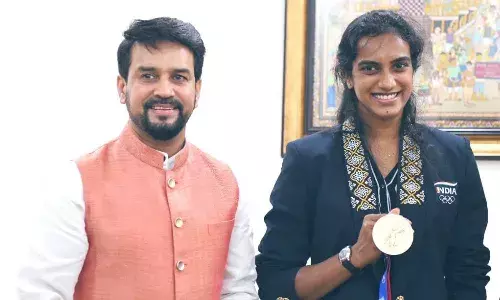 Anurag Thakur and PV Sindhu