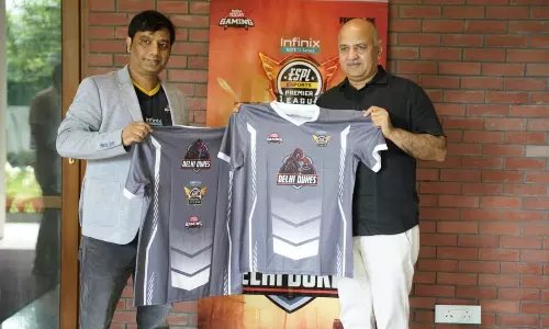 Deputy Chief Minister Manish Sisodia with Vishwalok Nath. Deputy Chief Minister Manish Sisodia with Vishwalok Nath.