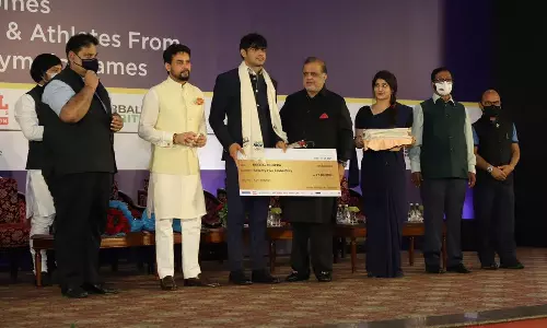Sports minister Anurag Thakur felicitated Indian olympic medalists