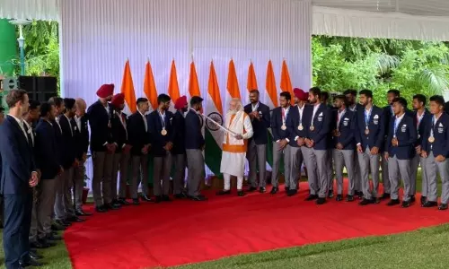 PM Narendra Modi meets Tokyo Olympics athletes (source: Asian Hockey Federation)