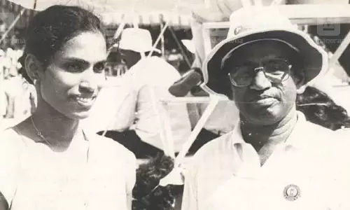 PT Usha with coach OM Nambiar (Source: PT Usha/Twitter)