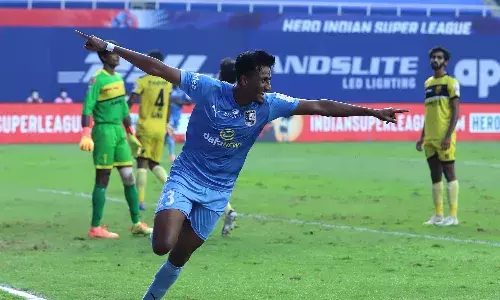 Vignesh Dakshinamurthy celebrates his first goal in the Indian Super League (Source: ISL Media)