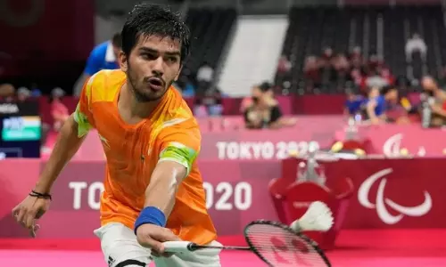 Tarun Dhillon para badminton tokyo