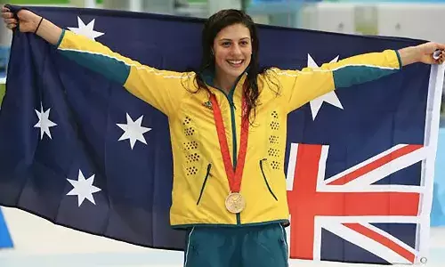 Former Australian Olympic gold medallist swimmer breaks down opening about mental health challenges