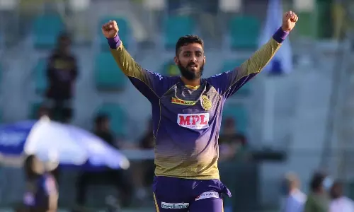 Varun Chakravarthy picked up three wickets against RCB tonight [Source: BCCI]