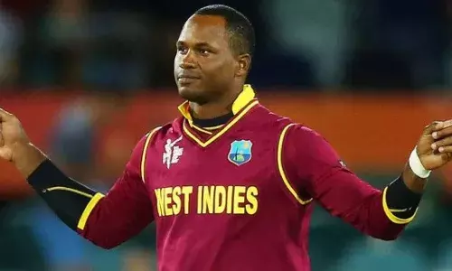 Forer cricketer Marlon Samuels charged for breaching anti-corrutpion code (Source: CricketTimes)