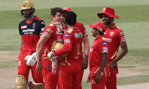 Despite a clear spike in Snicko, the third umpire didnt give Devdutt Padikkal out [Source: IPL]