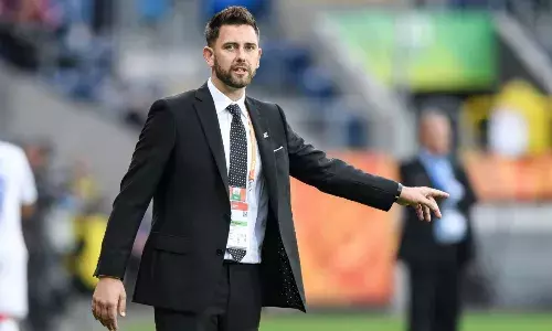 Farewell to Des Buckingham: A trip down the memory lane