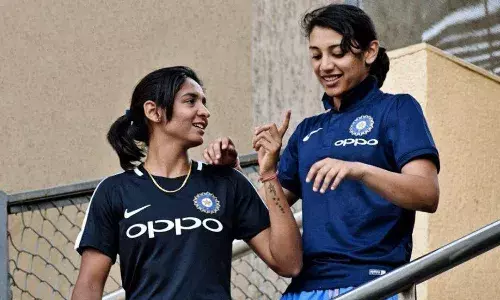 Smriti Mandhana and Harmanpreet Kaur (Source- DNA)