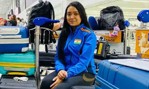 Ayushi Podder Shooting