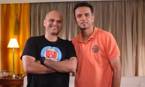 Vikram Sathaye with Rahul Dravid on What The Duck