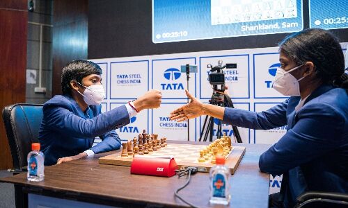 The Indians… disciples of Vishy… are coming for Magnus': Karthikeyan Murali  becomes 3rd Indian to defeat Magnus Carlsen in classical chess