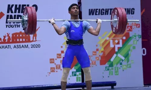 weightlifting sanket sargar gold