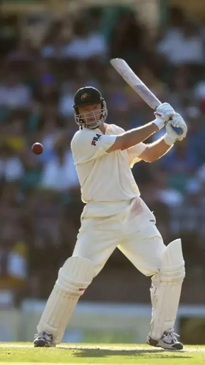 Players with most runs in the Ashes