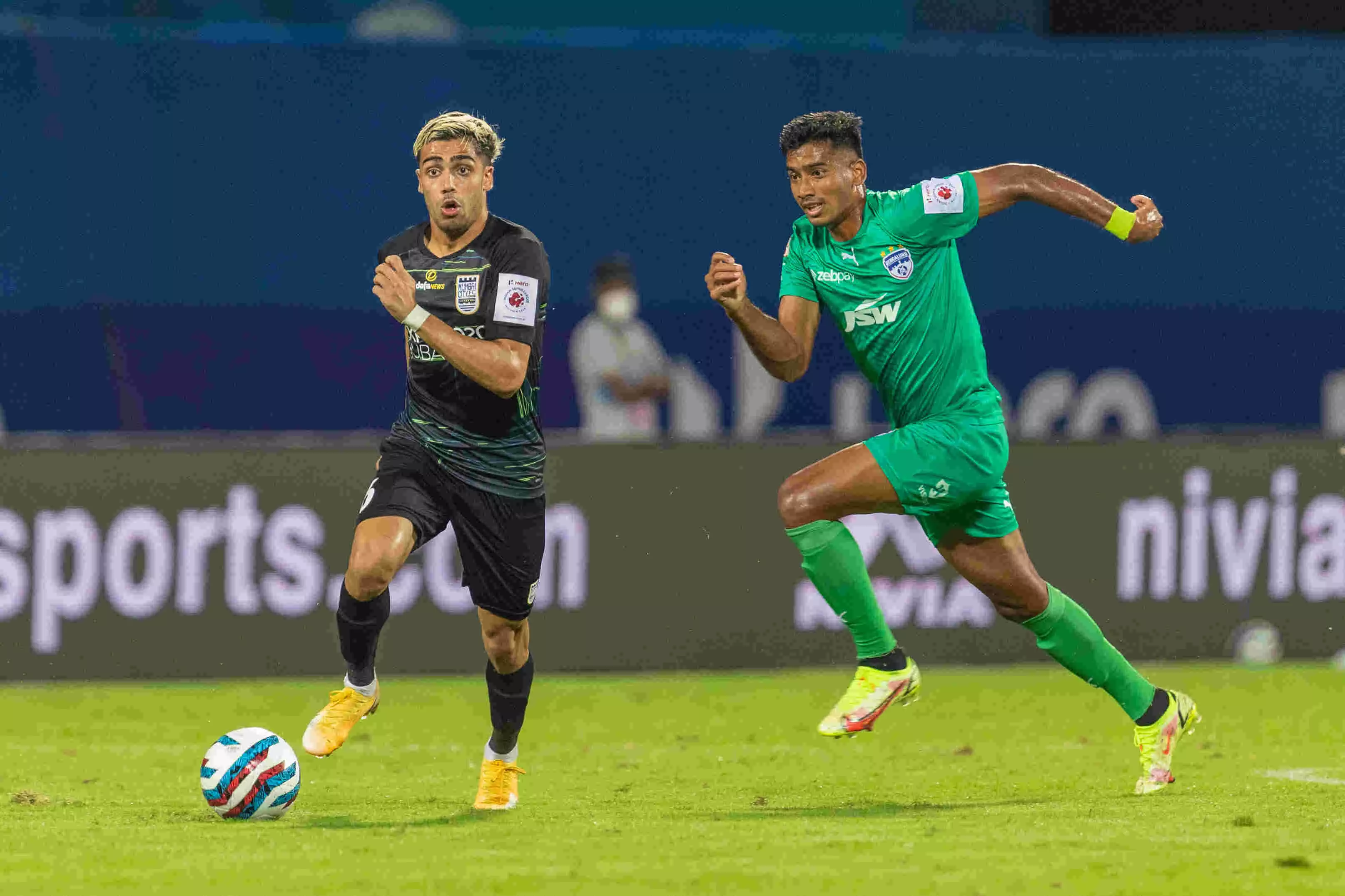 Vikram Pratap Singh can clinch goals within the slightest of spaces; (Image via ISL)
